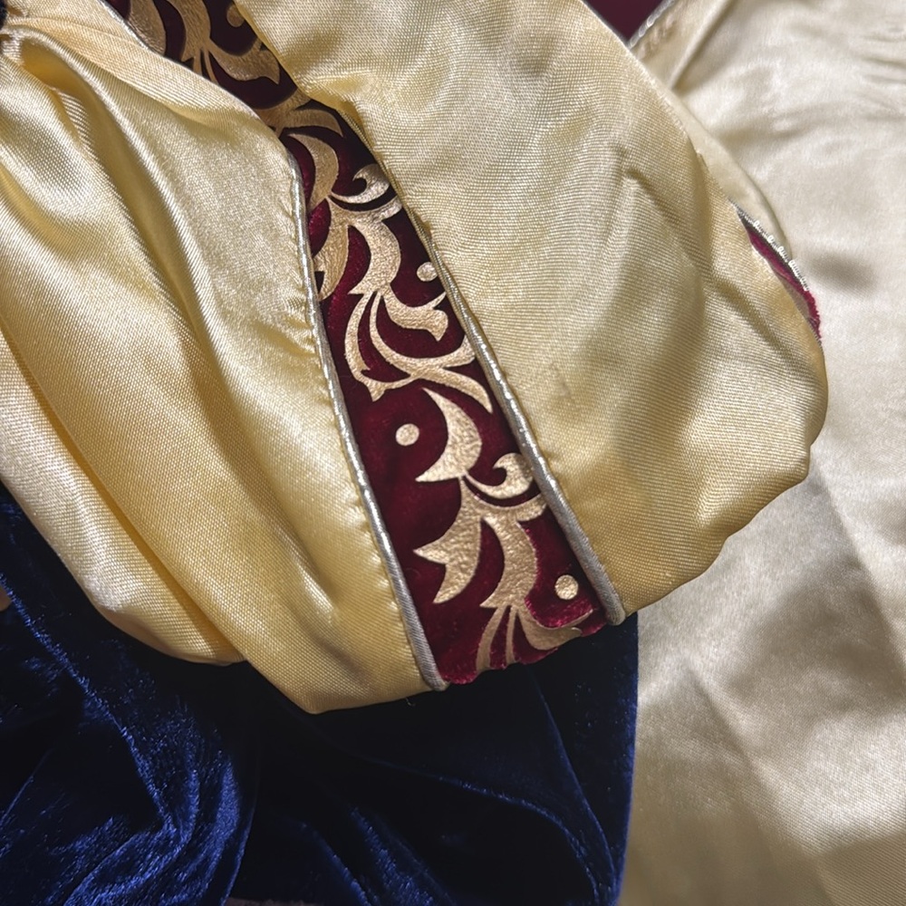 Disney Prince Costume size 5/6 - Picture 12 of 12